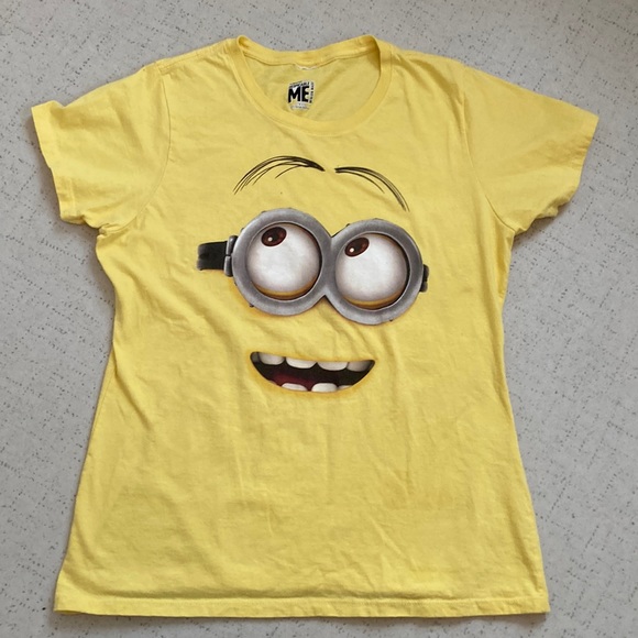Tops - Minion yellow T shirt